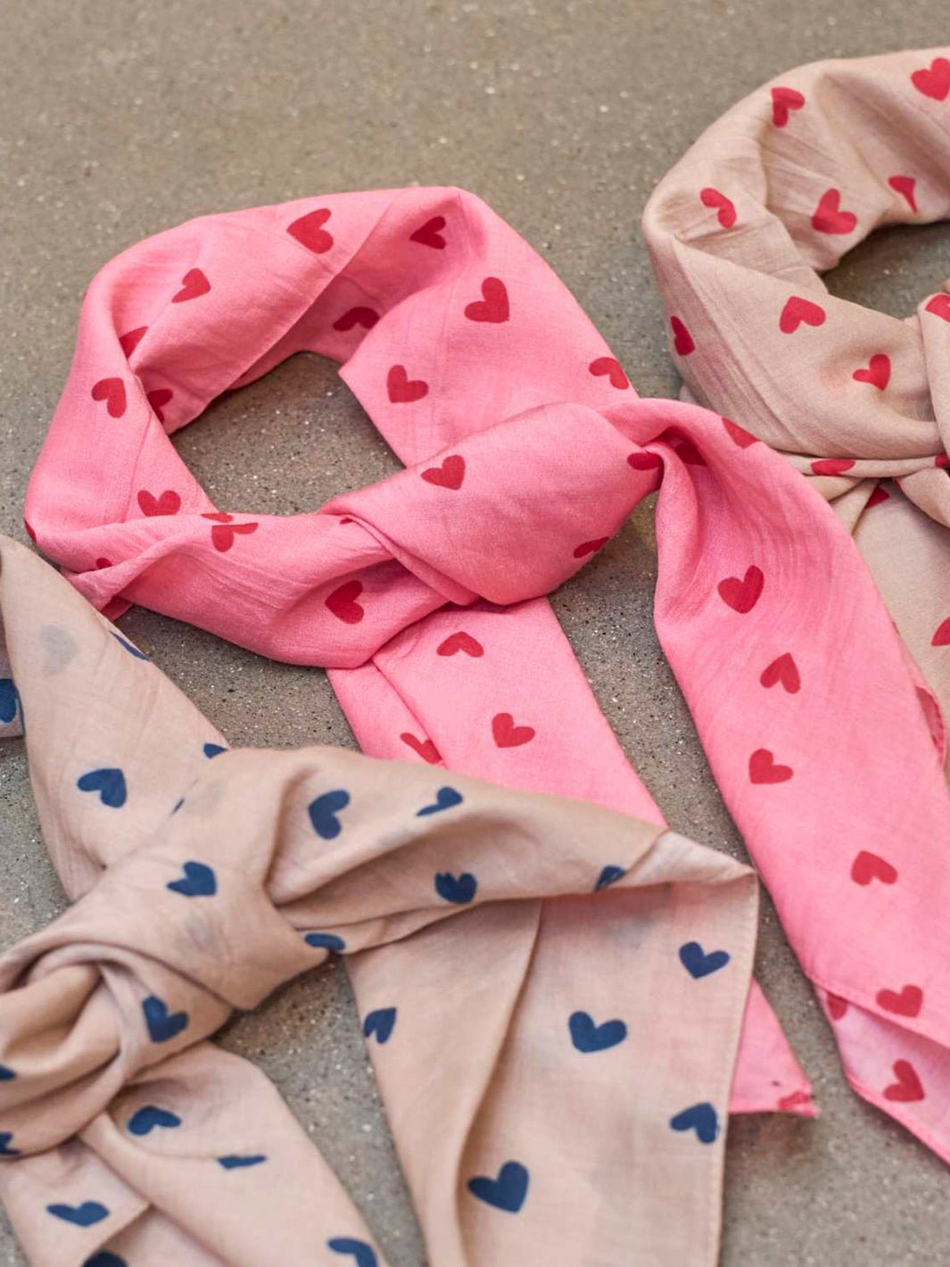 BC Claudine mini scarf pink red - Online-Mode