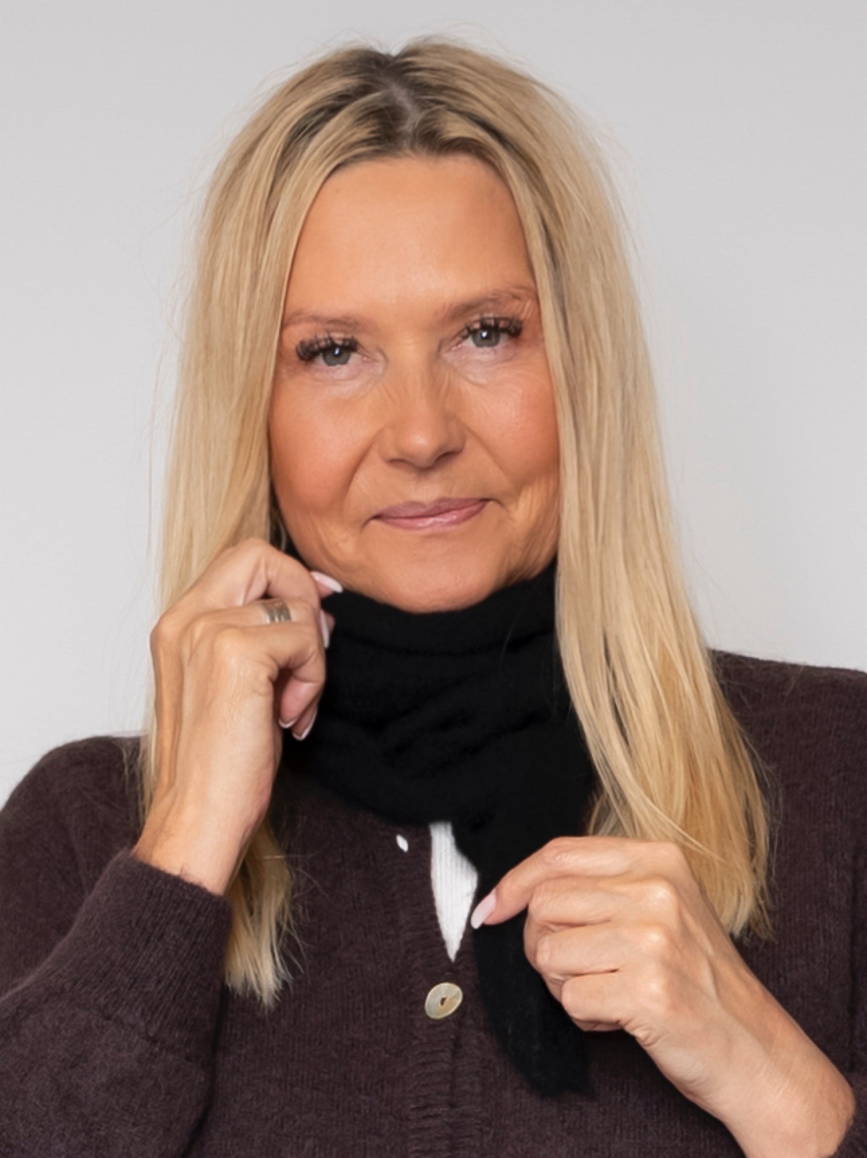 BC Dell knitted mini scarf black - Online-Mode