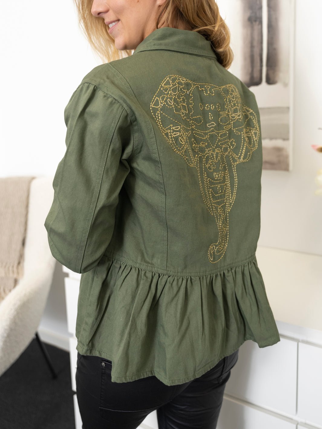 Continue Sandra jacket army - Online-Mode