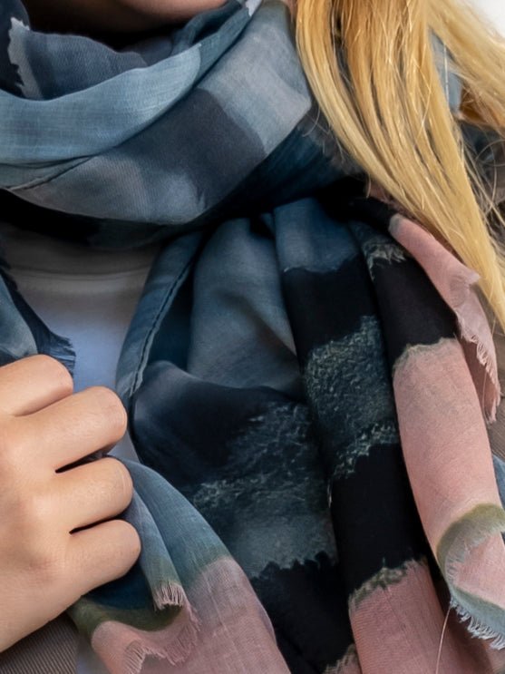 Earthy Elegance Scarf black - Online - Mode