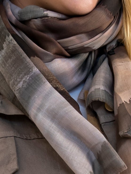 Earthy Elegance Scarf brown - Online - Mode