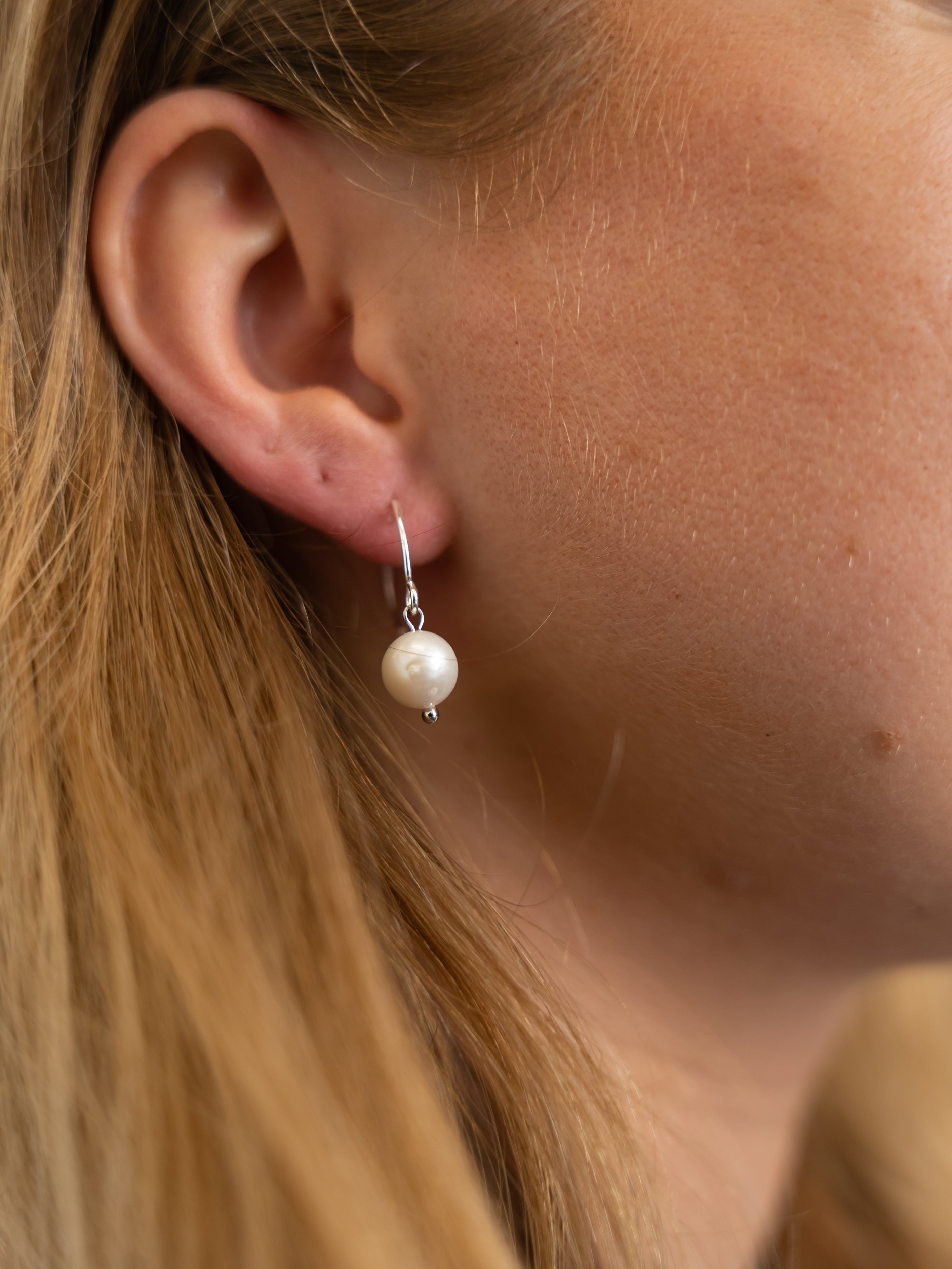 Friihof+Siig Small pearl øreringe silver - Online-Mode