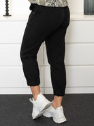 Kaffe Naya capri pants black deep - Online-Mode