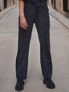 Liberté Alma wide pants black grey lace - Online - Mode