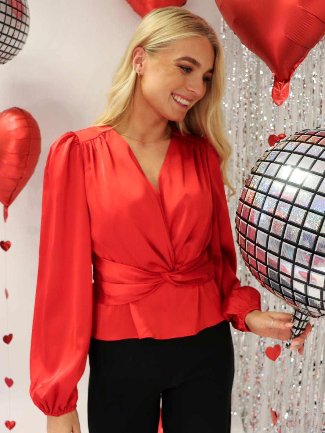 Liberté Tiki LS twist blouse red - Online - Mode