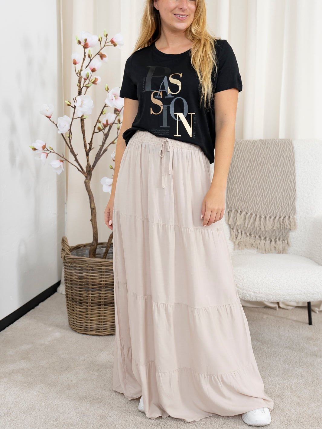 Linnea skirt beige - Online - Mode