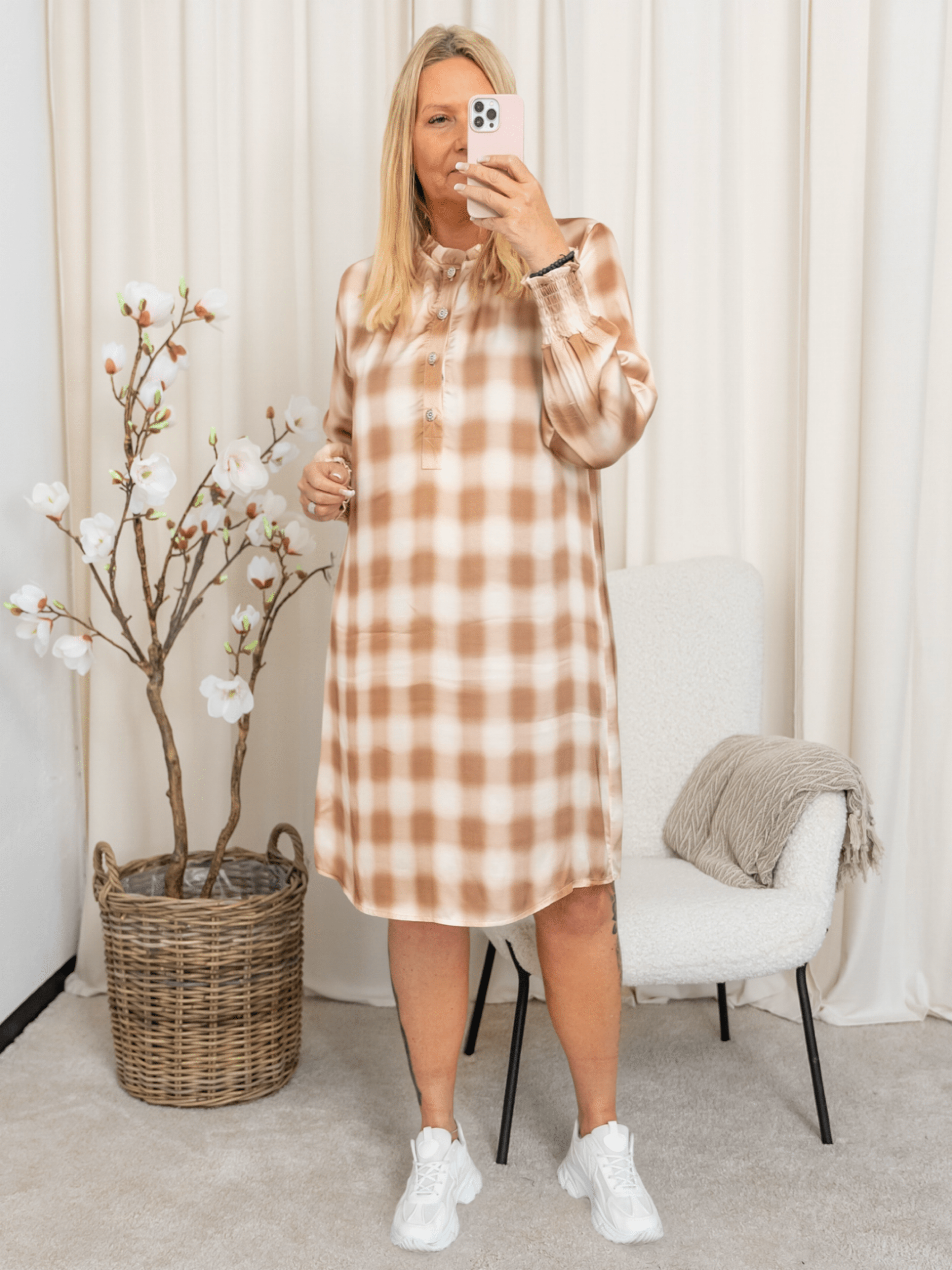 Marta du Chateau Ambrette dress camel - Online - Mode