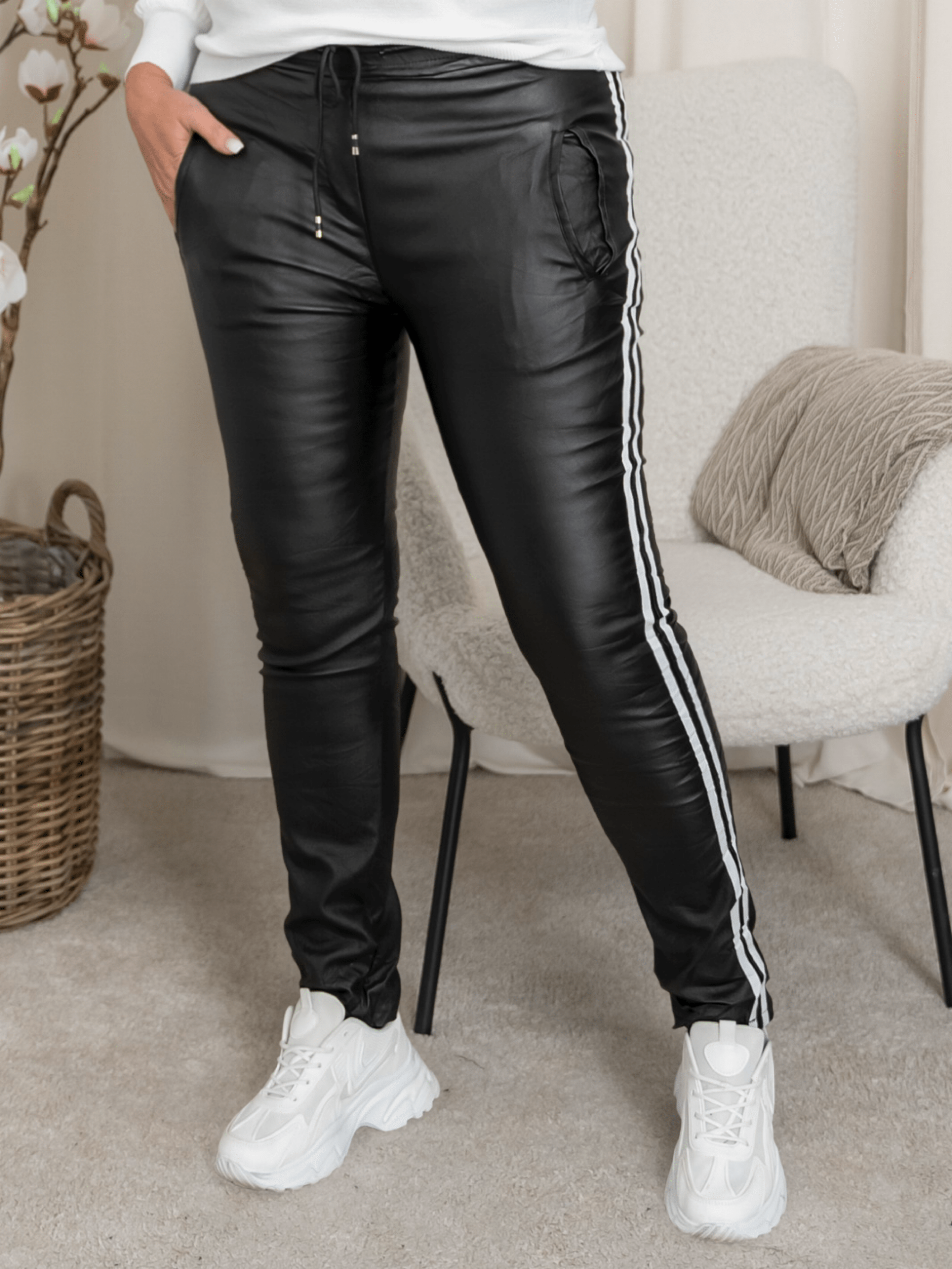 Marta du Chateau Delia pants black - Online - Mode