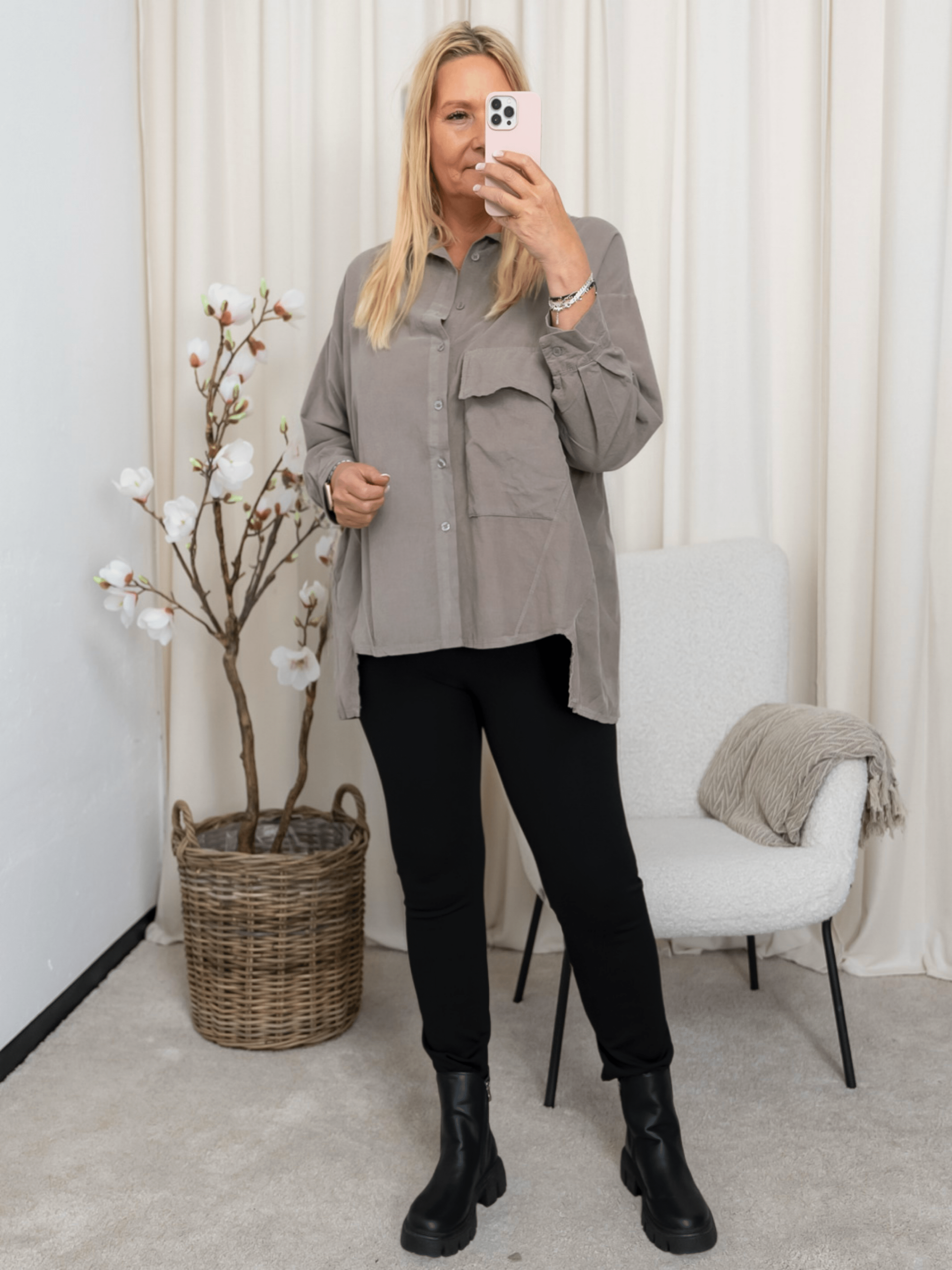 Marta du Chateau Giselle shirt fango - Online - Mode