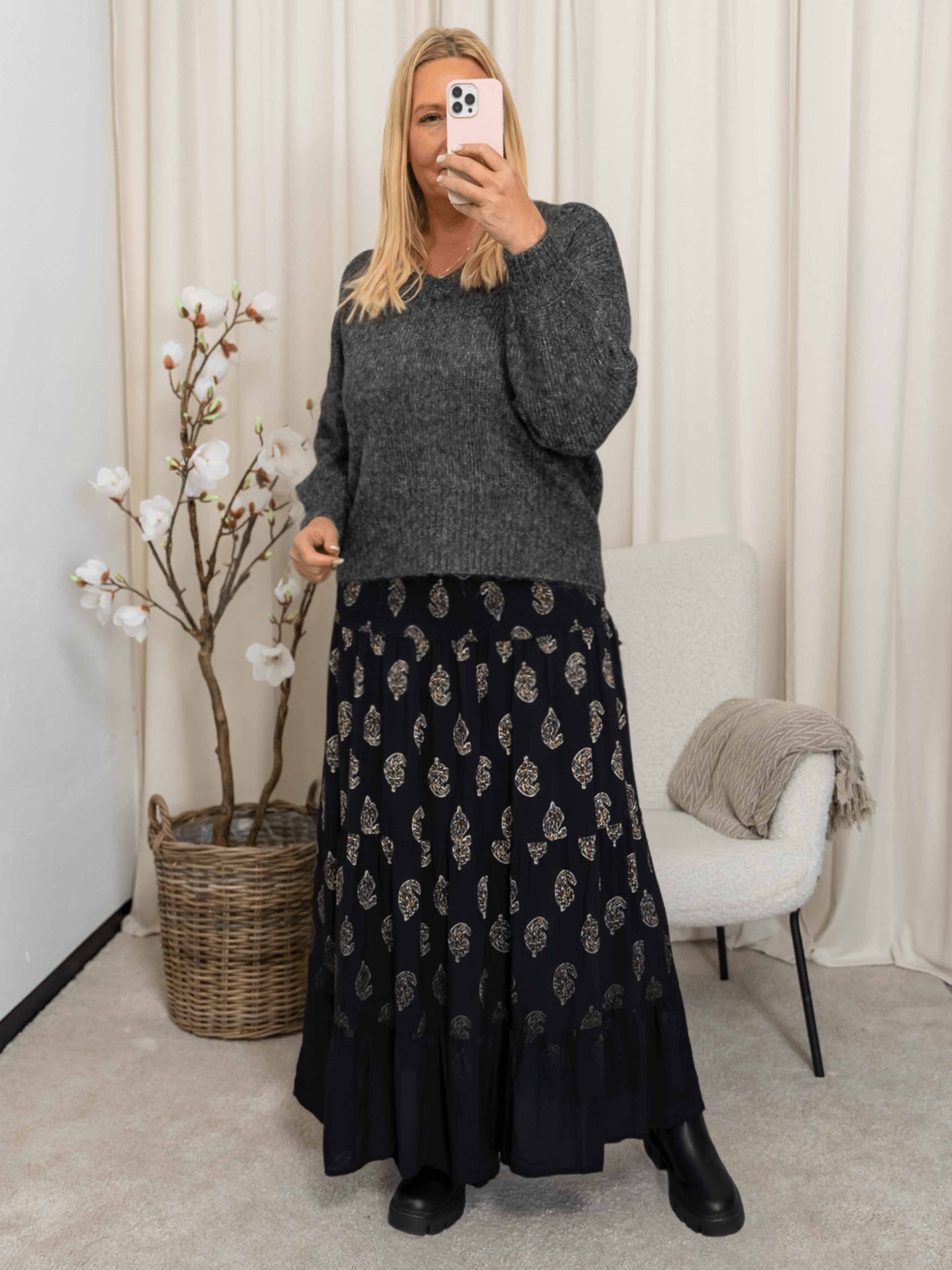 Marta du Chateau Princess skirt black faded 1941tps - Online - Mode