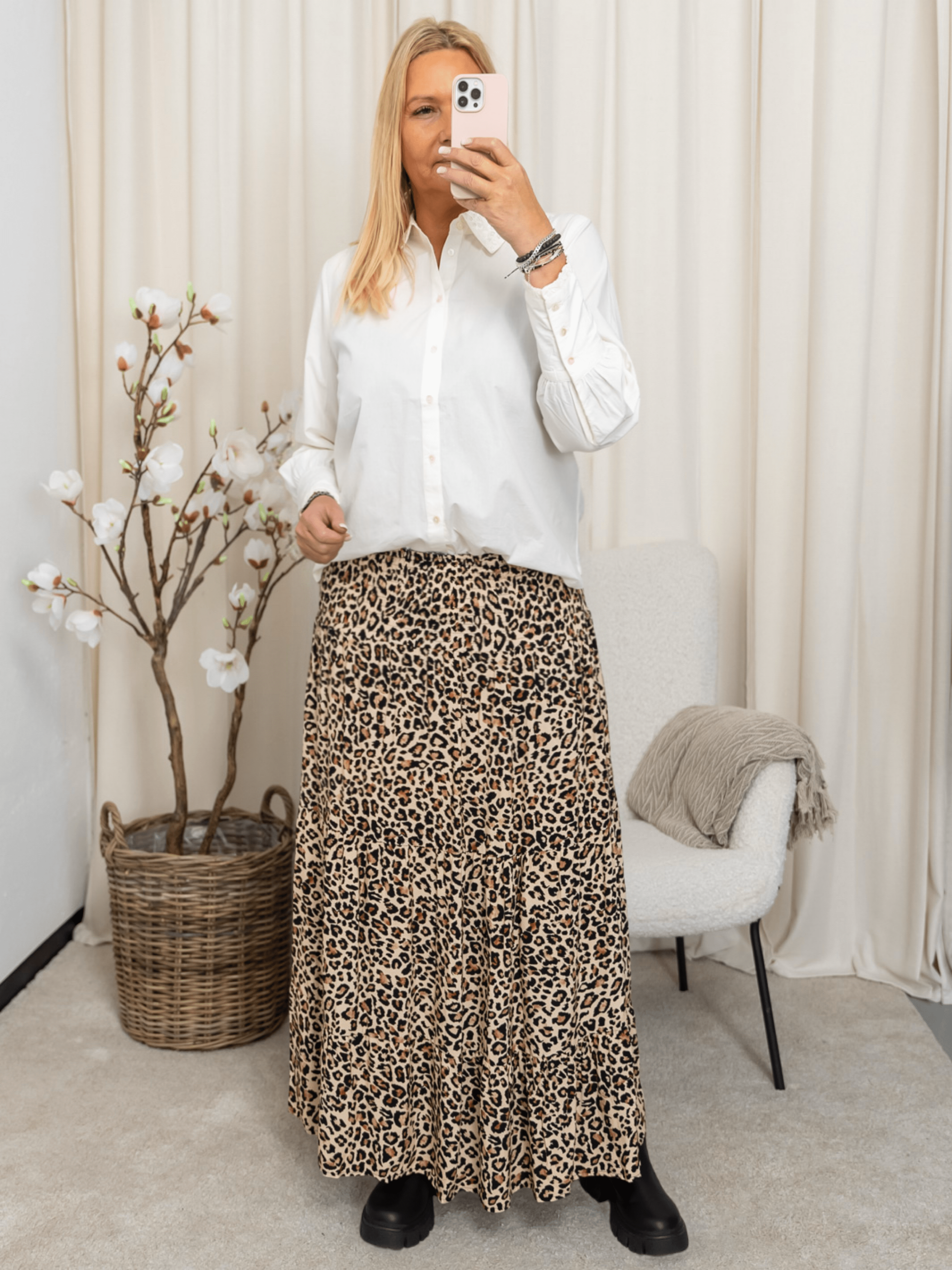 Marta du Chateau Princess skirt leo beige - Online - Mode