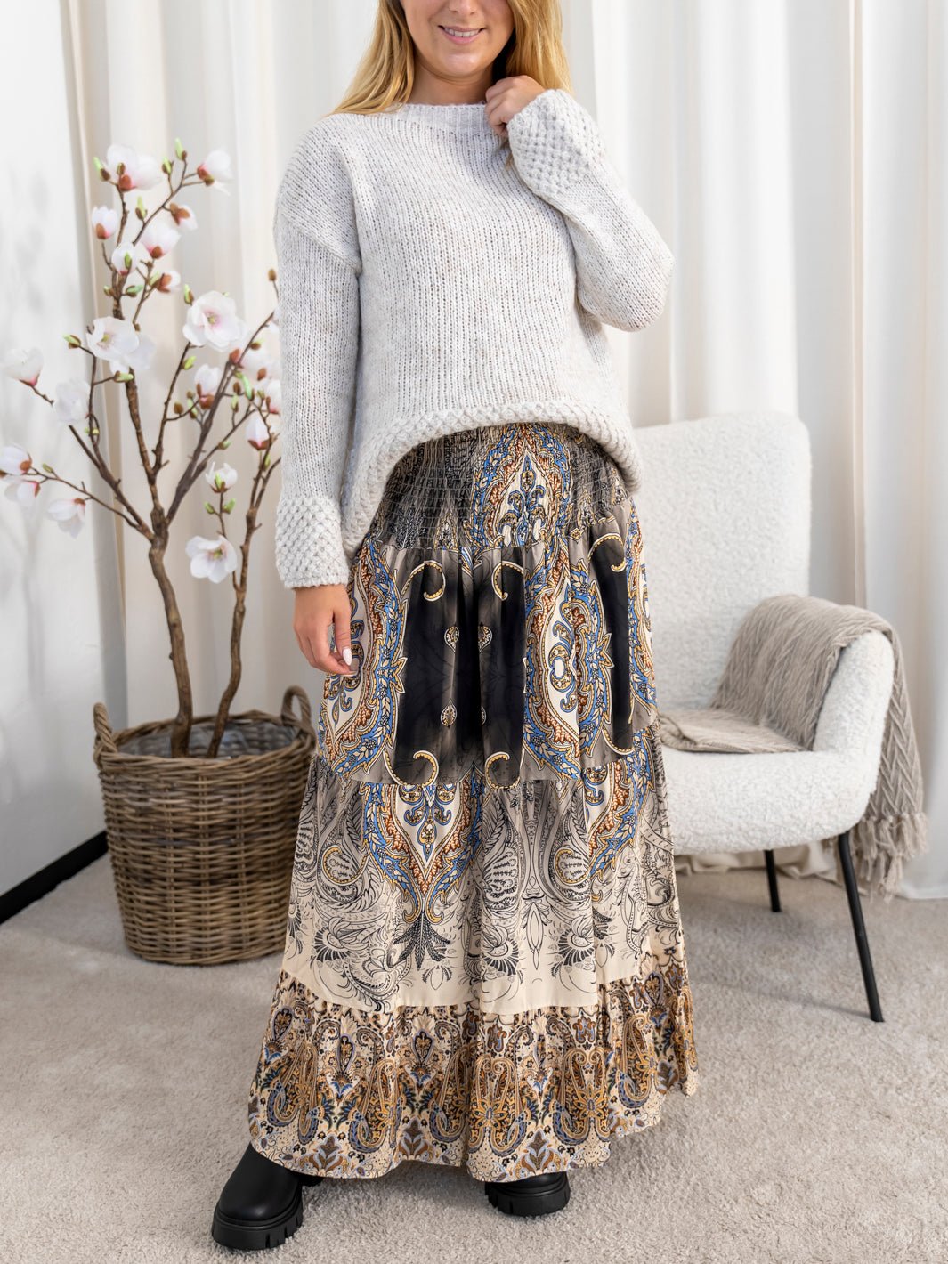Marta du Chateau Princess skirt nero 3698 - Online - Mode