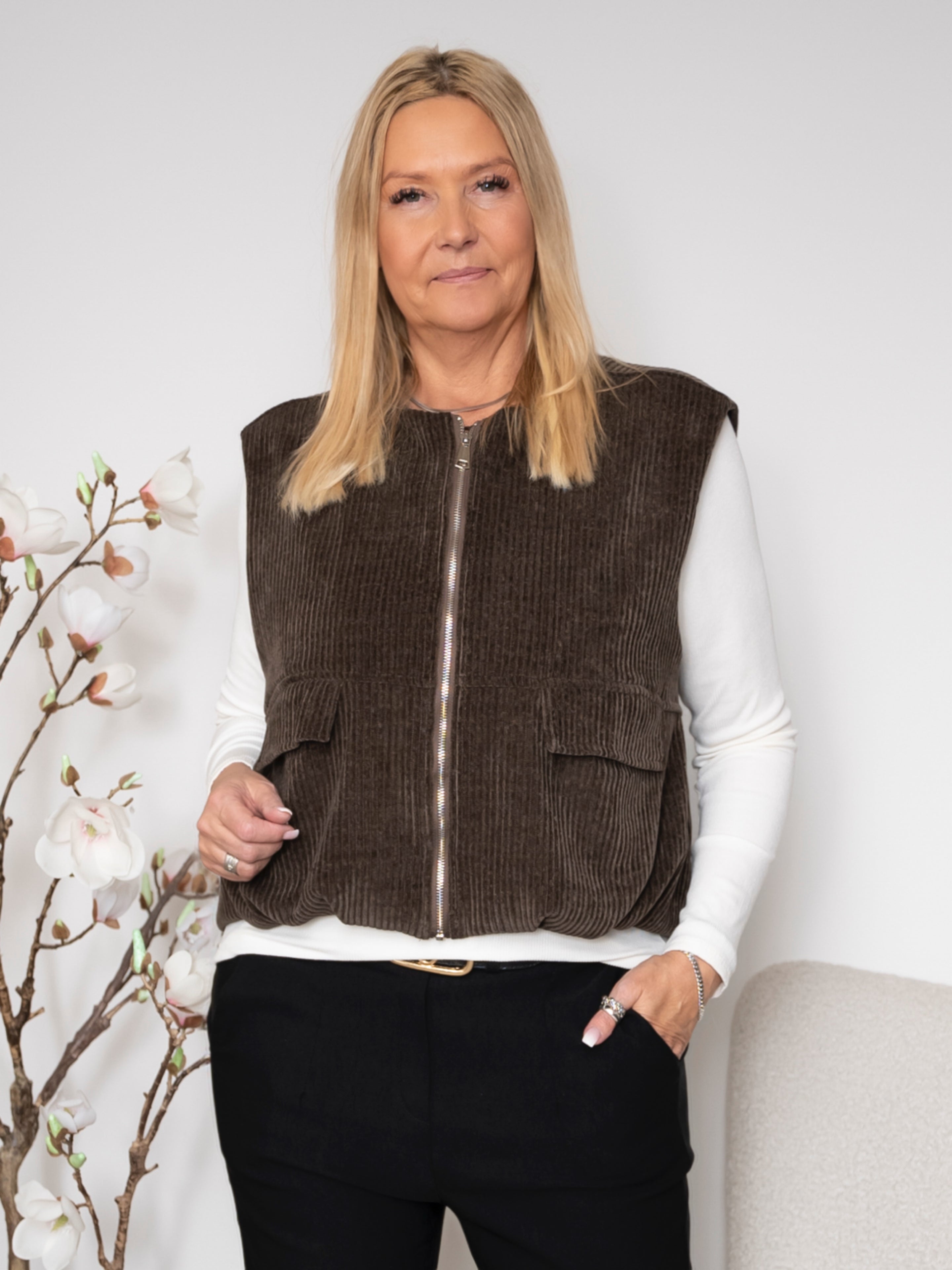 Marta MdcFreya vest moro - Online-Mode