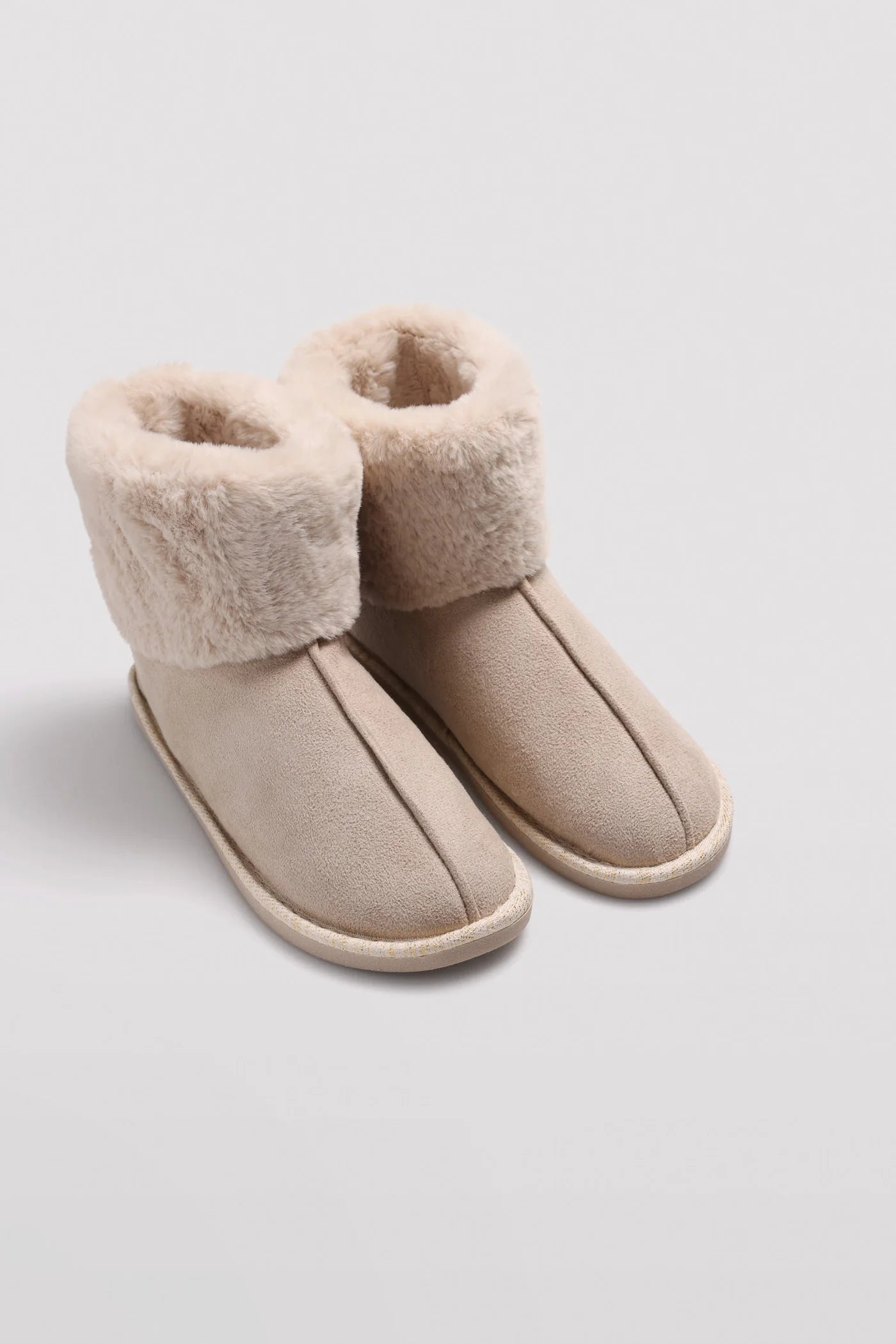 Arctic cozy high Slippers panacotta - Online - Mode