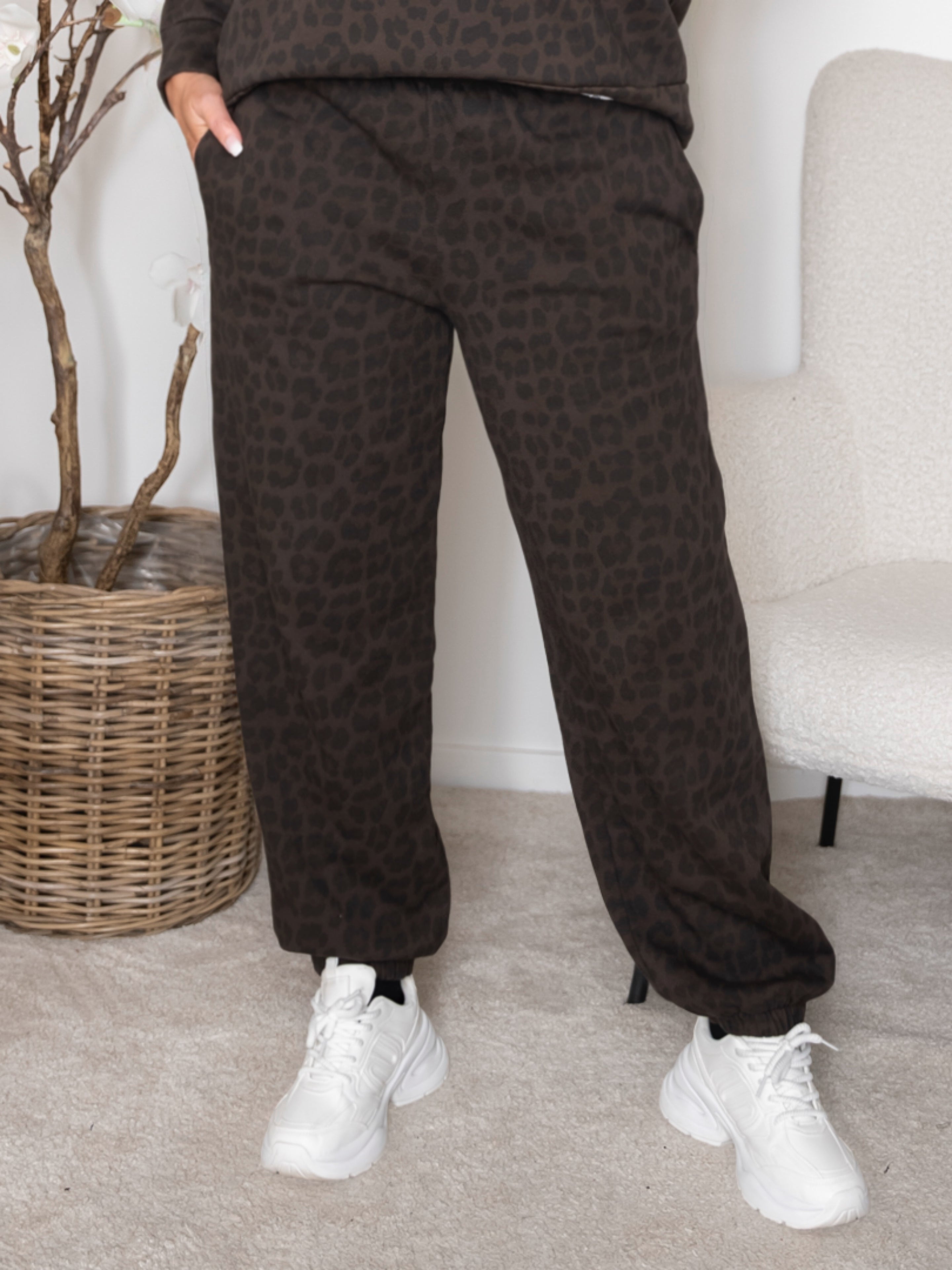 BC Dea sweat pant dark leopard - Online-Mode