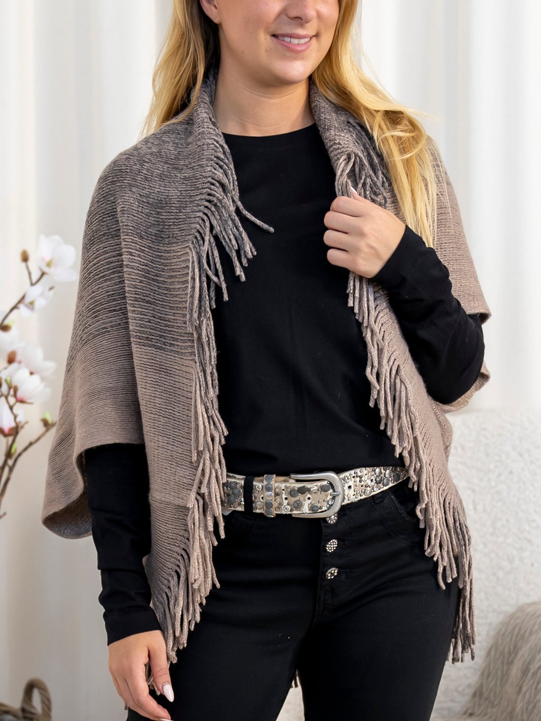 Freja poncho taupe - Online - Mode