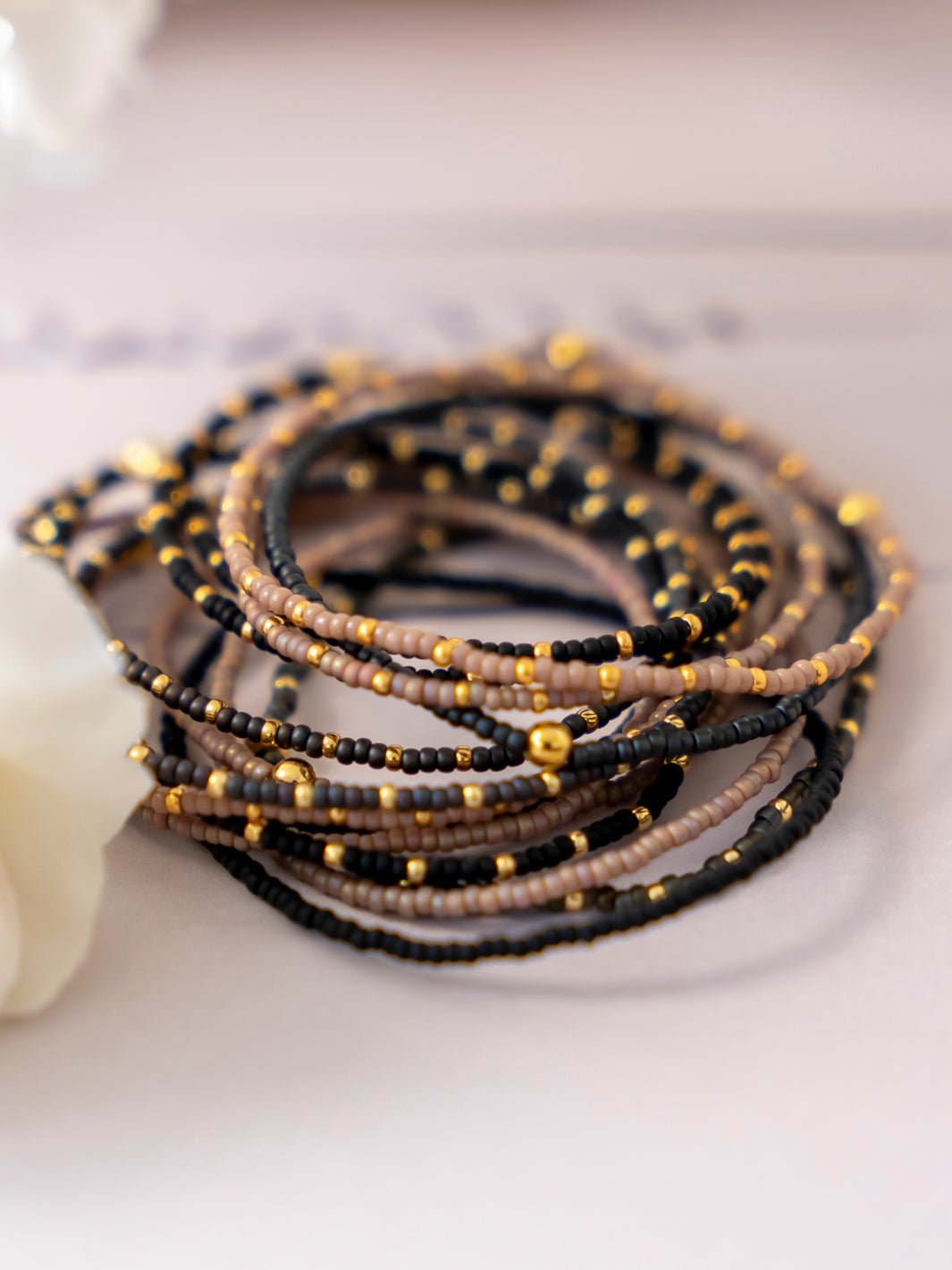 Friihof+Siig Golden Harmony Armbånd black - Online - Mode