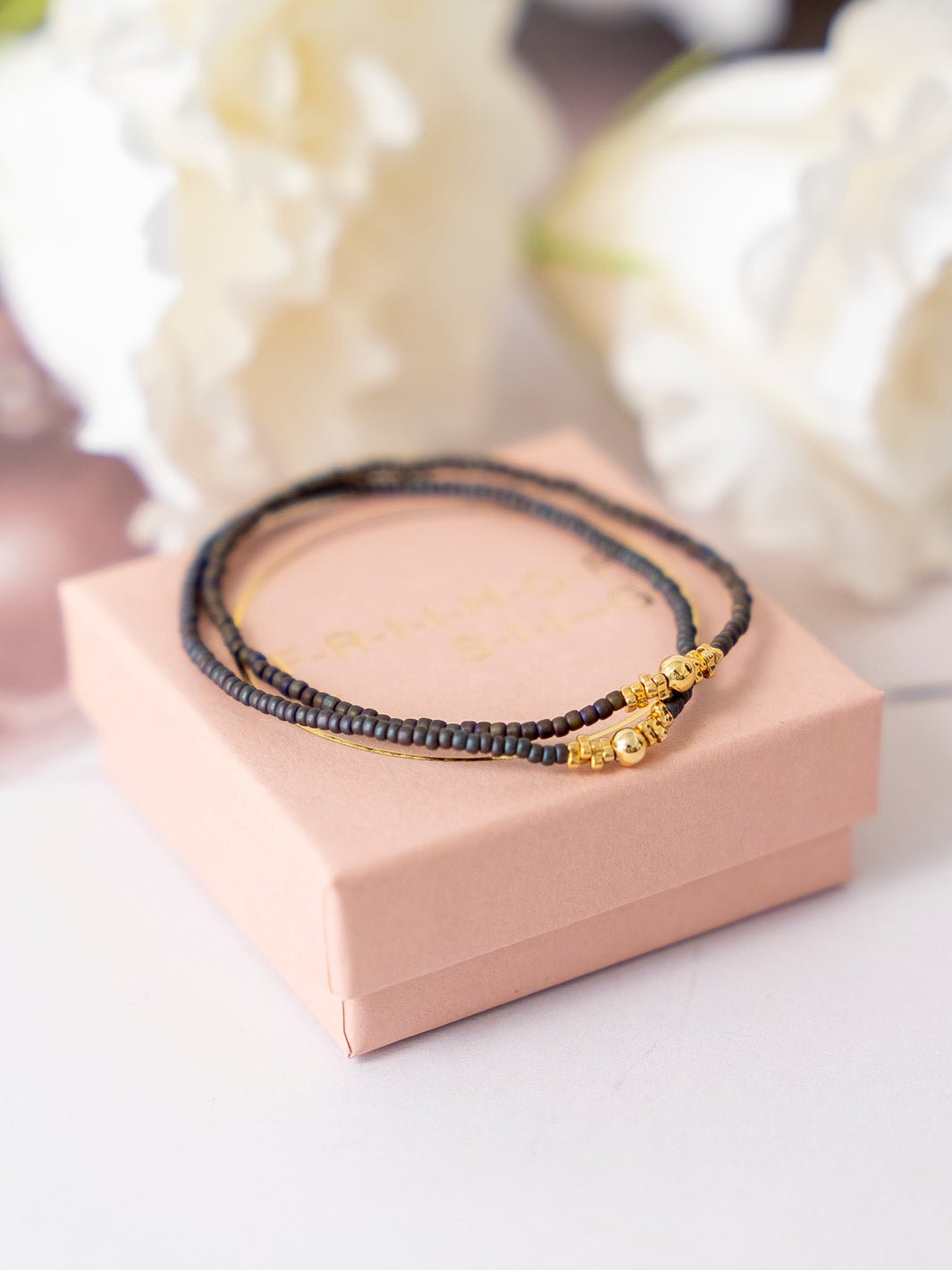 Friihof+Siig Naya Armbånd dark grey - Online - Mode
