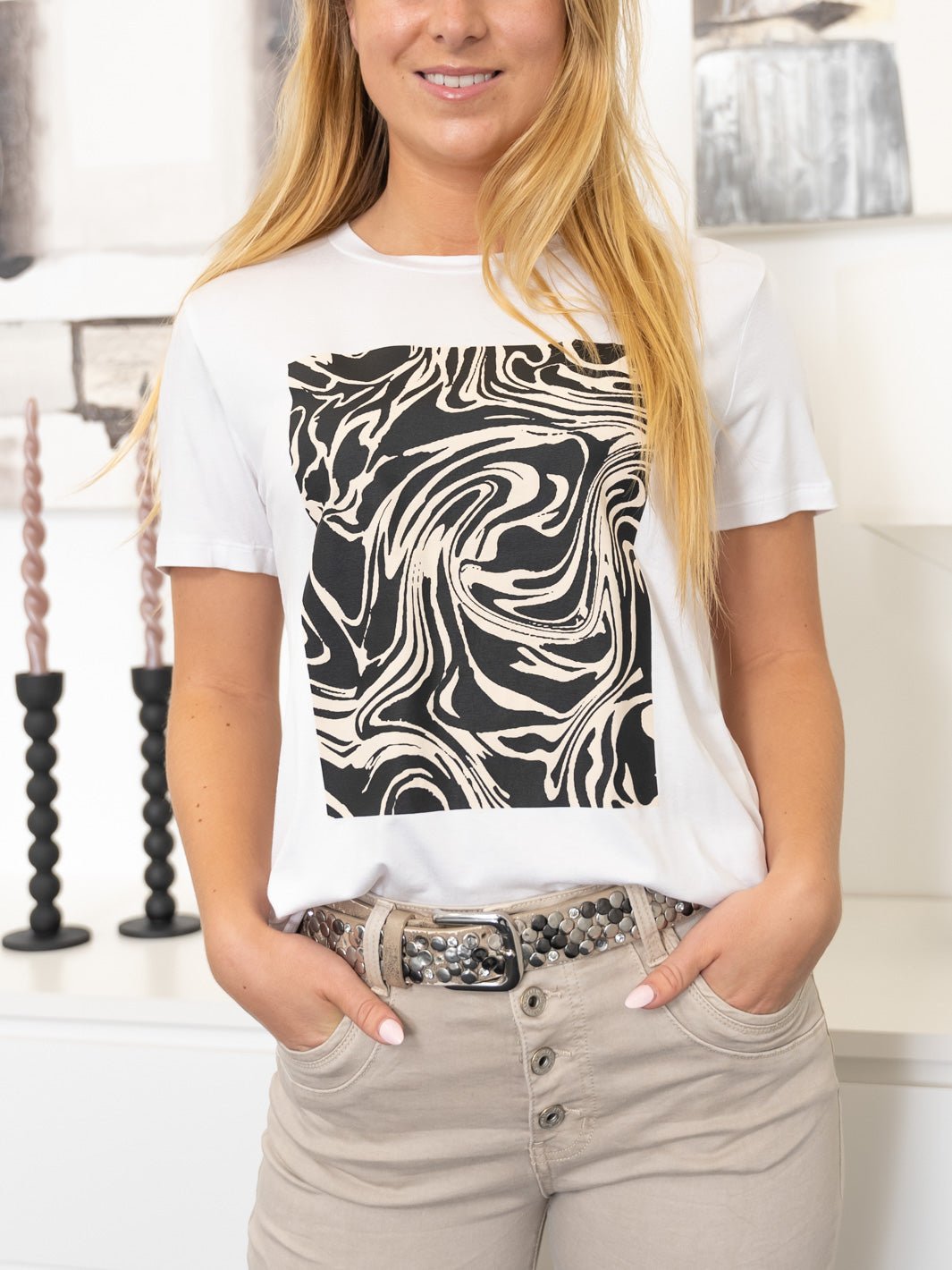 Kaffe KAelin t-shirt white/black graphic - Online-Mode