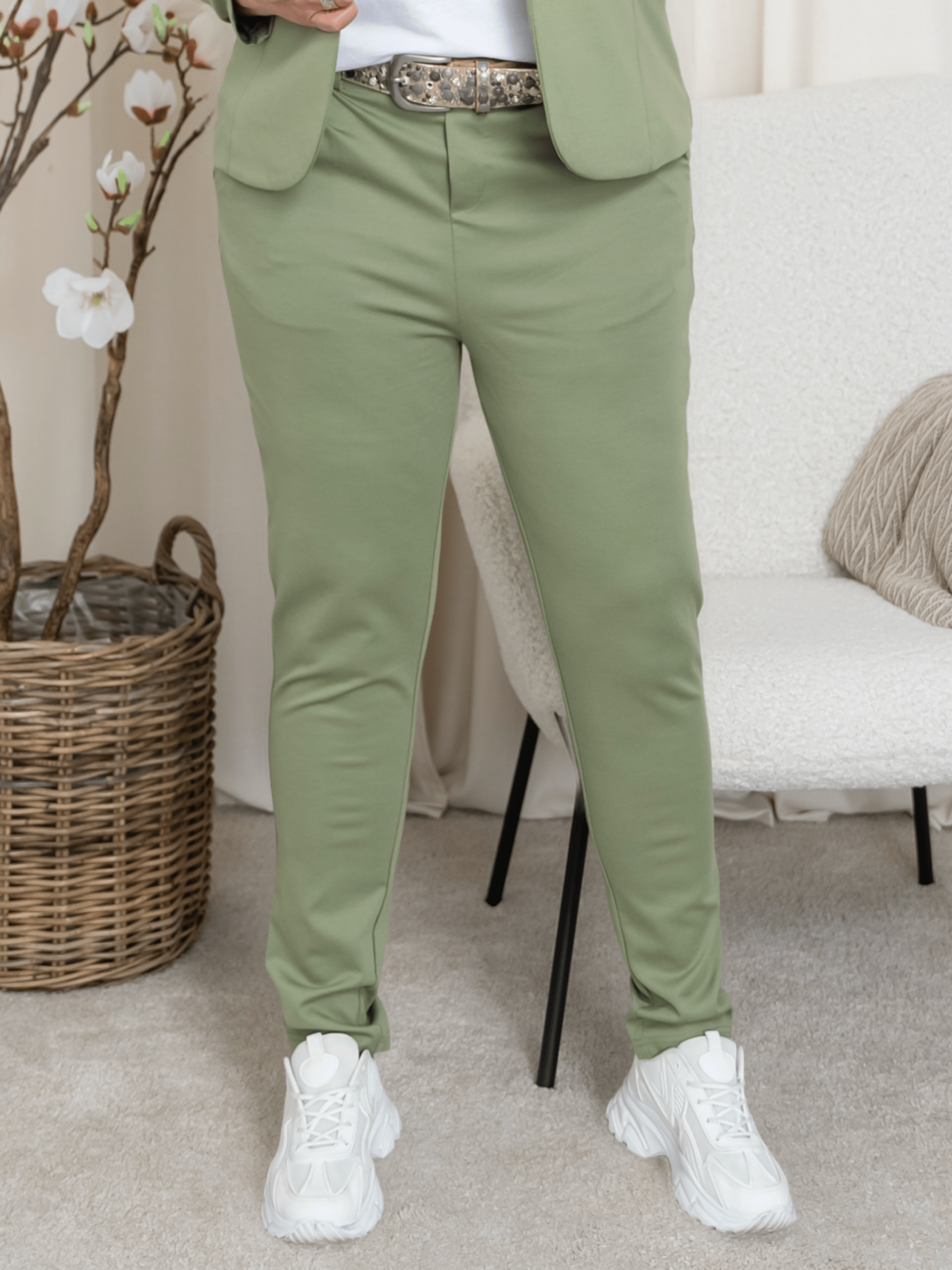 Kaffe KAjenny pants oil green - Online - Mode