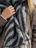 Kaffe Kajojo scarf dark grey/light grey - Online - Mode