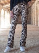 Liberté Alma flared pants leo lux - Online - Mode