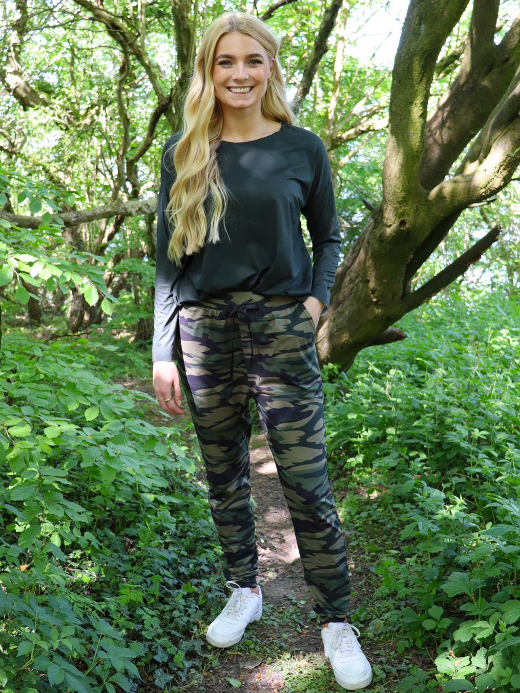 Liberté Alma LS top dusty camo army - Online - Mode
