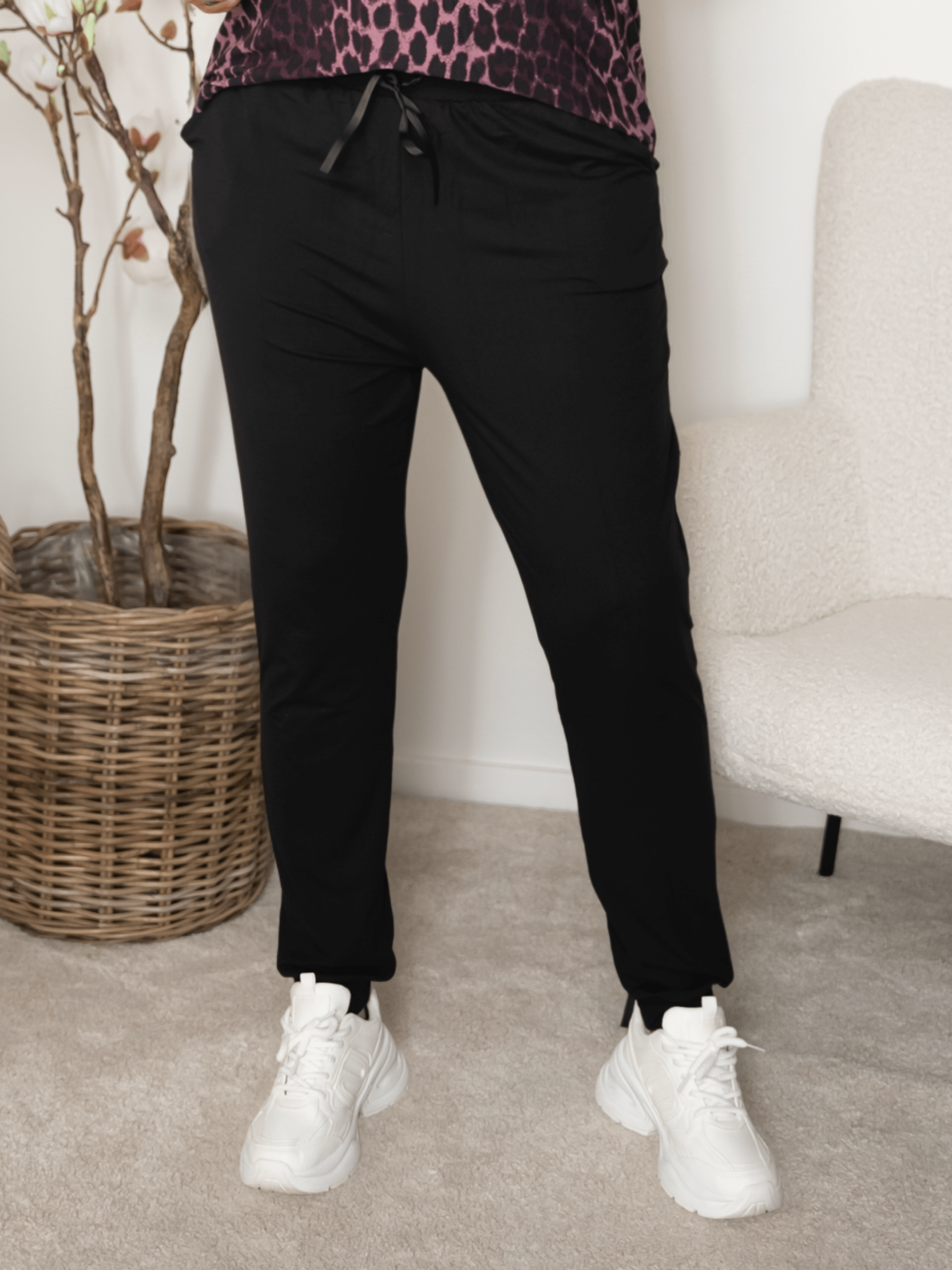 Liberté Alma pants black - Online-Mode