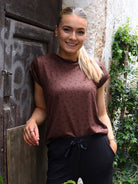 Liberté Alma U t-shirt brown black heart - Online-Mode