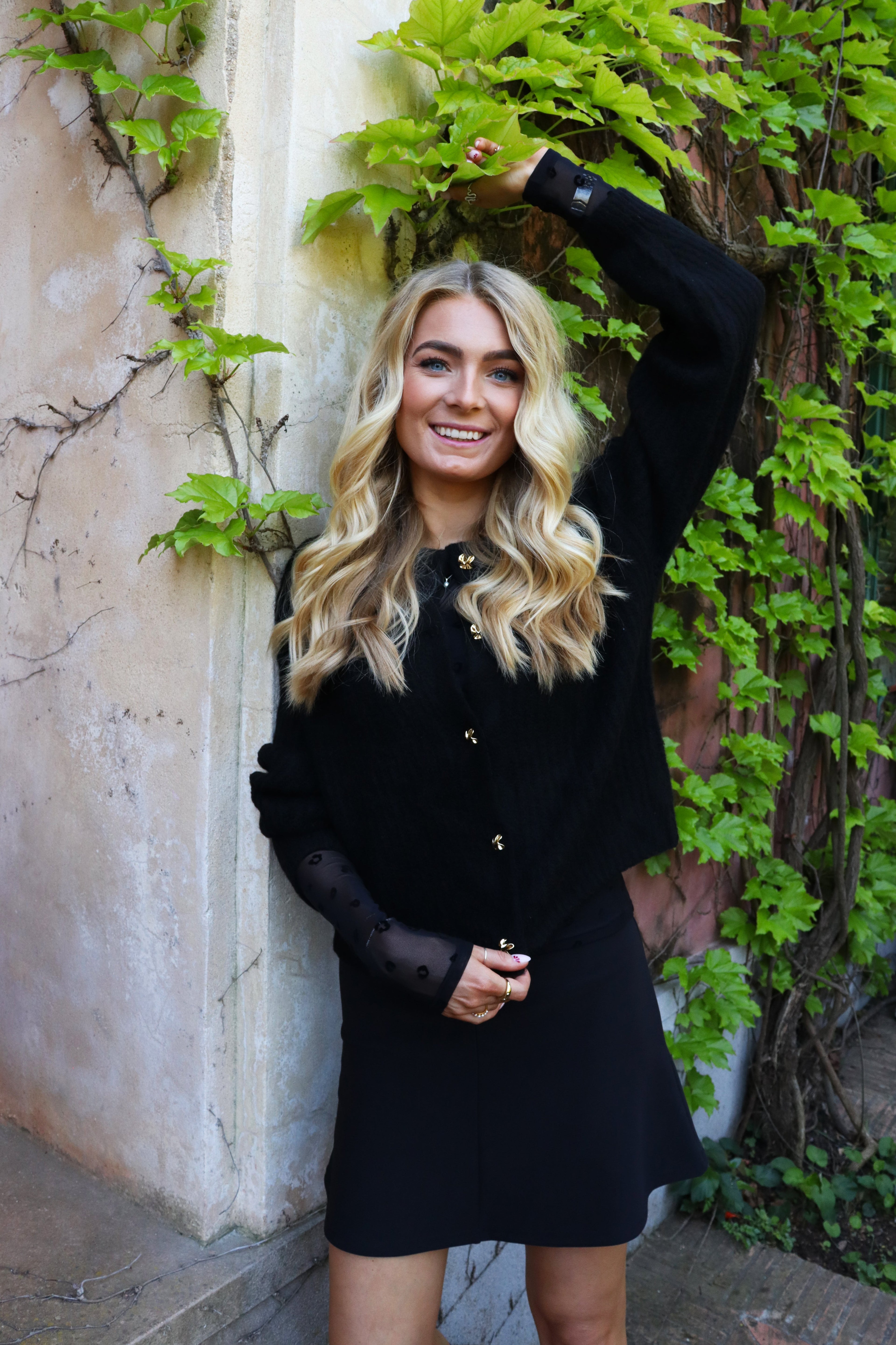 Liberté Fro o-neck cardigan black - Online-Mode