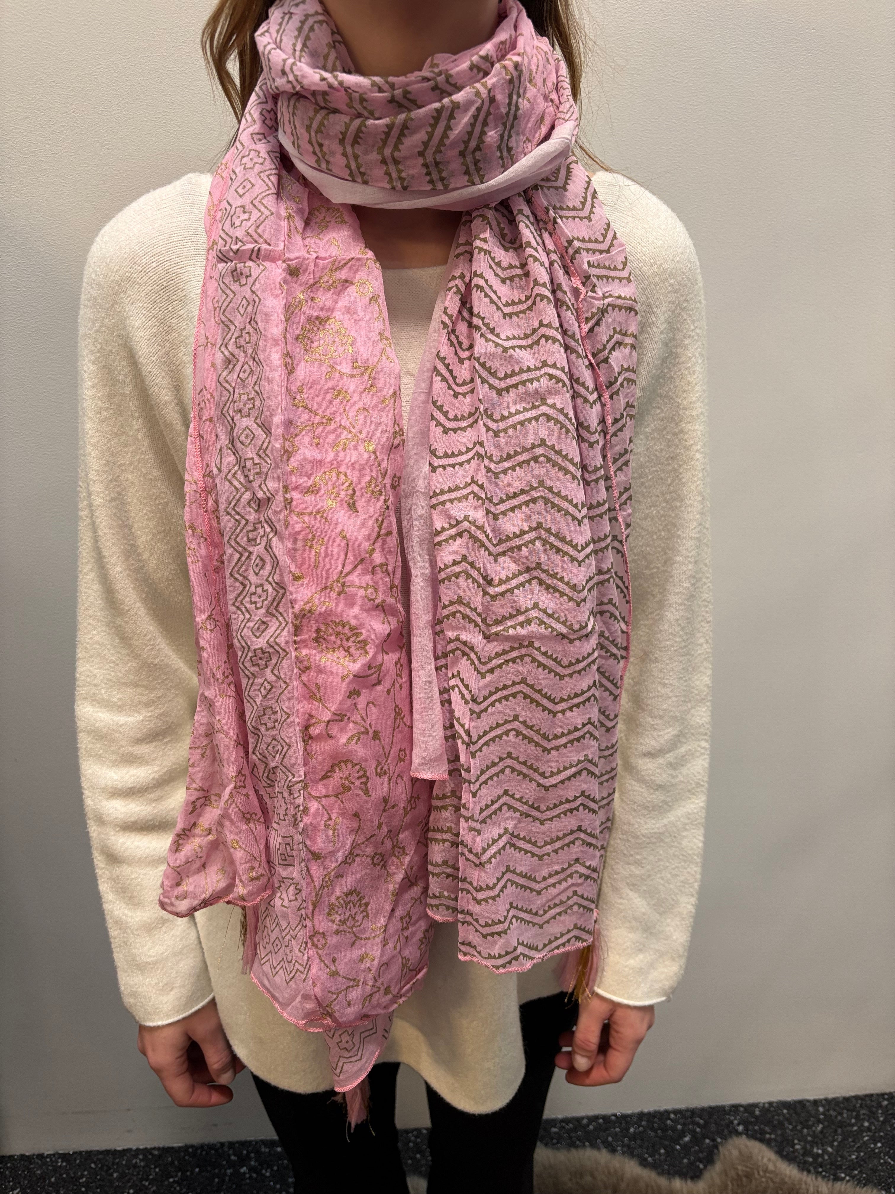 Marta du Chateau Clarimonde scarf rosa - Online - Mode