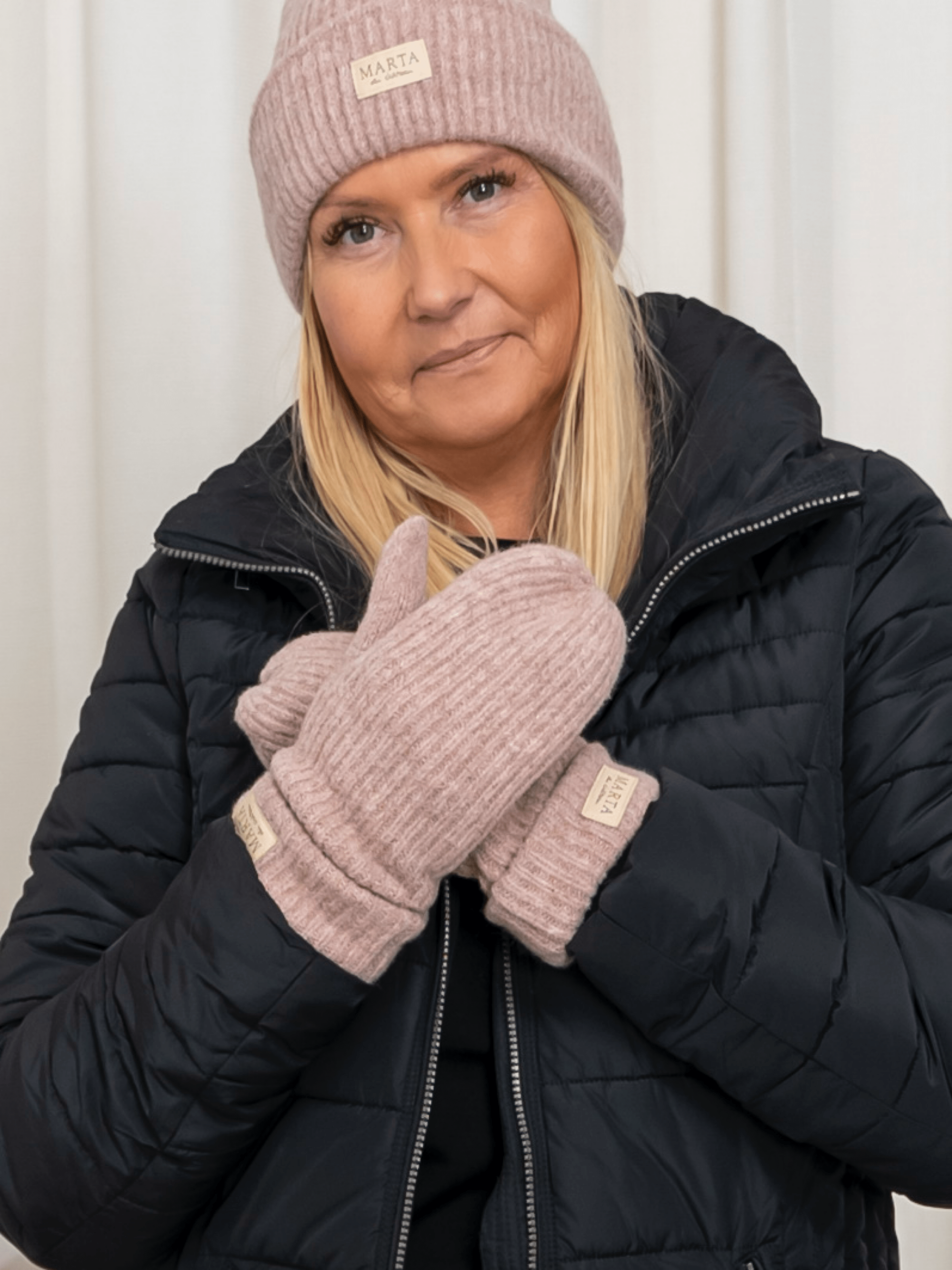 Marta du Chateau Marta knit mitten rose - Online - Mode