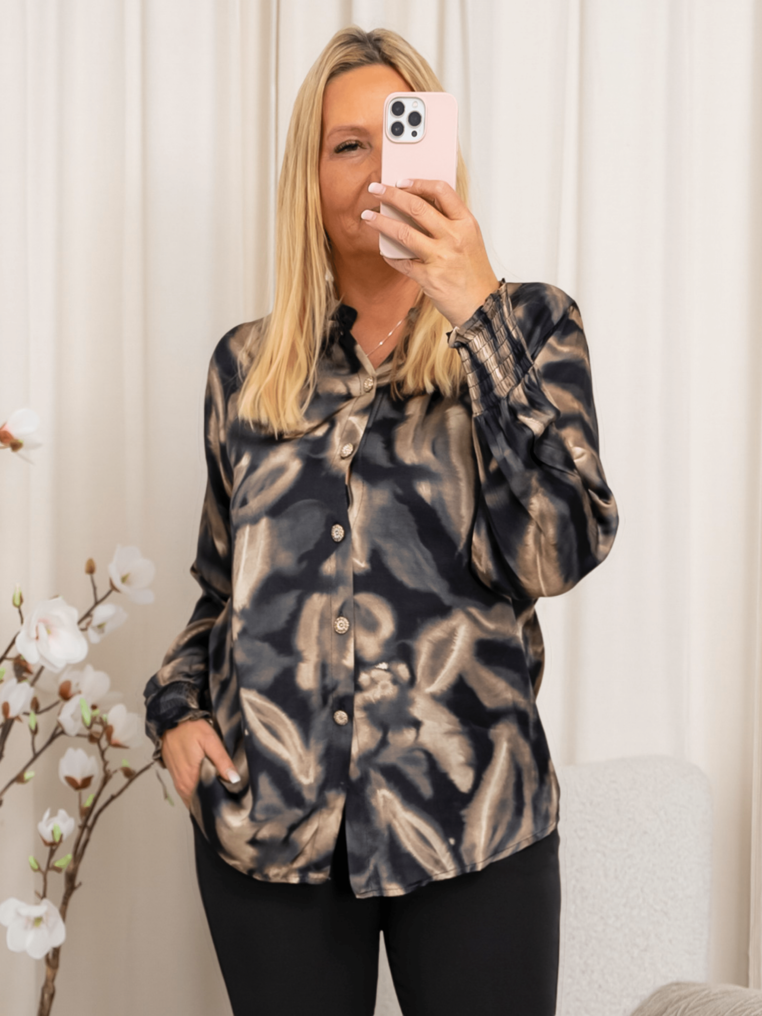 Marta du Chateau Sylvia shirt black - Online - Mode