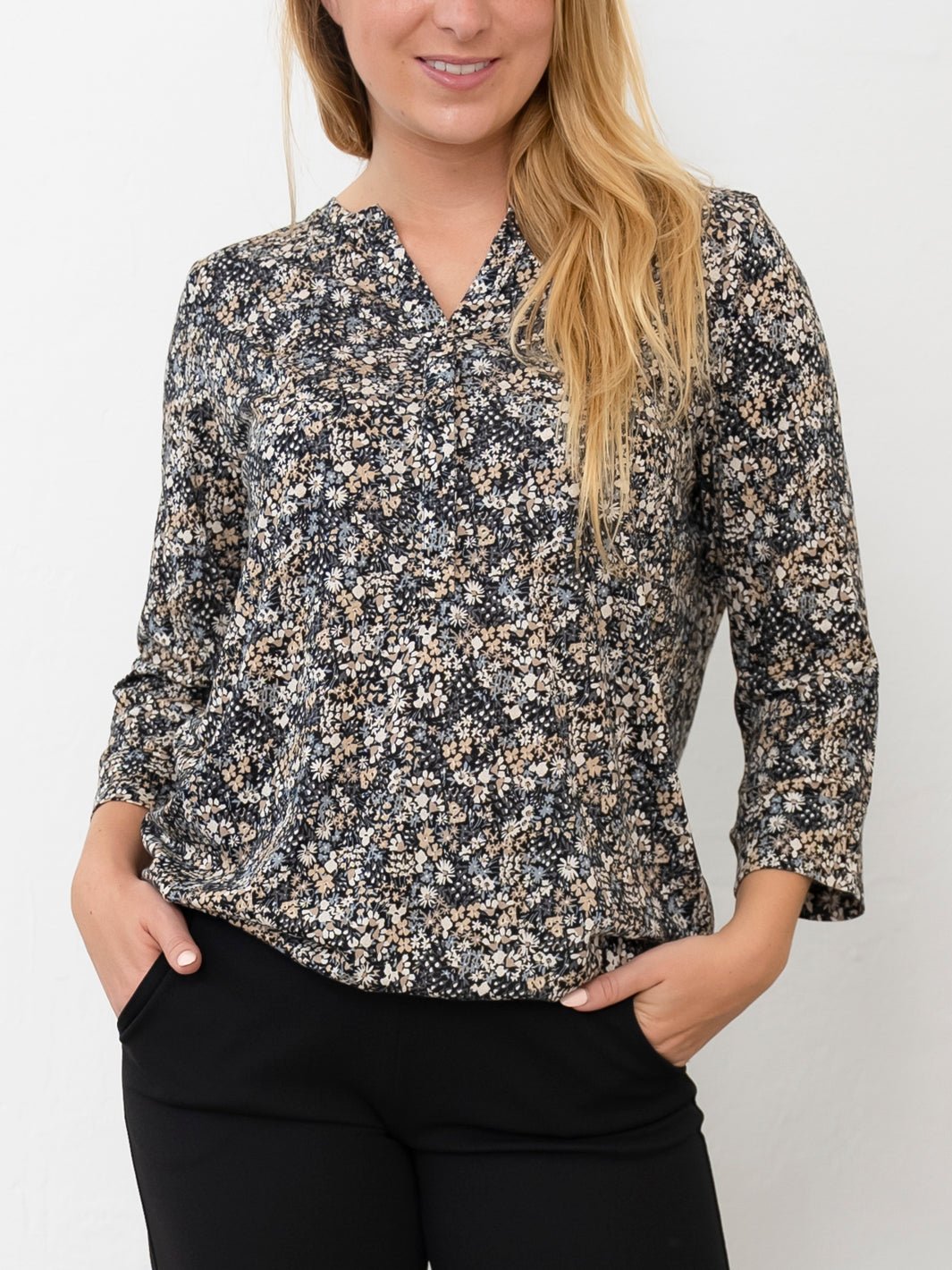 Soya Concept Felicity AOP 468 blouse beige mix - Online - Mode