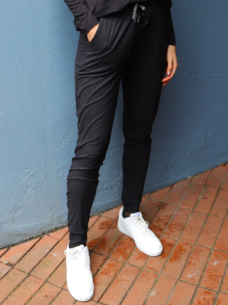 Liberté Alma pants black - Online-Mode