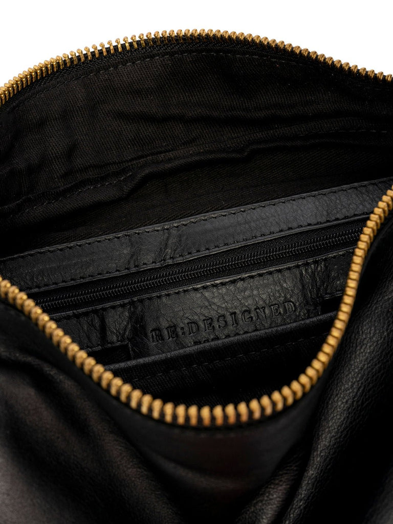 RE:Designed Emila bumbag black - Online-Mode